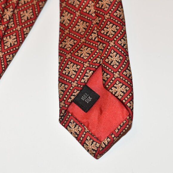 Vintage Red and golden patterned Neck Tie Mens bought in Buckingham Palace store - Picture 3 of 3
